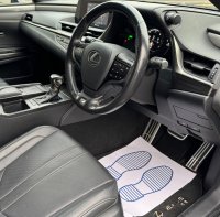 LEXUS ES 300H