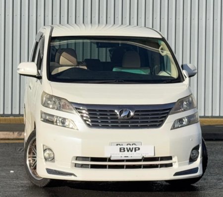 TOYOTA VELLFIRE