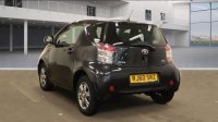 TOYOTA IQ